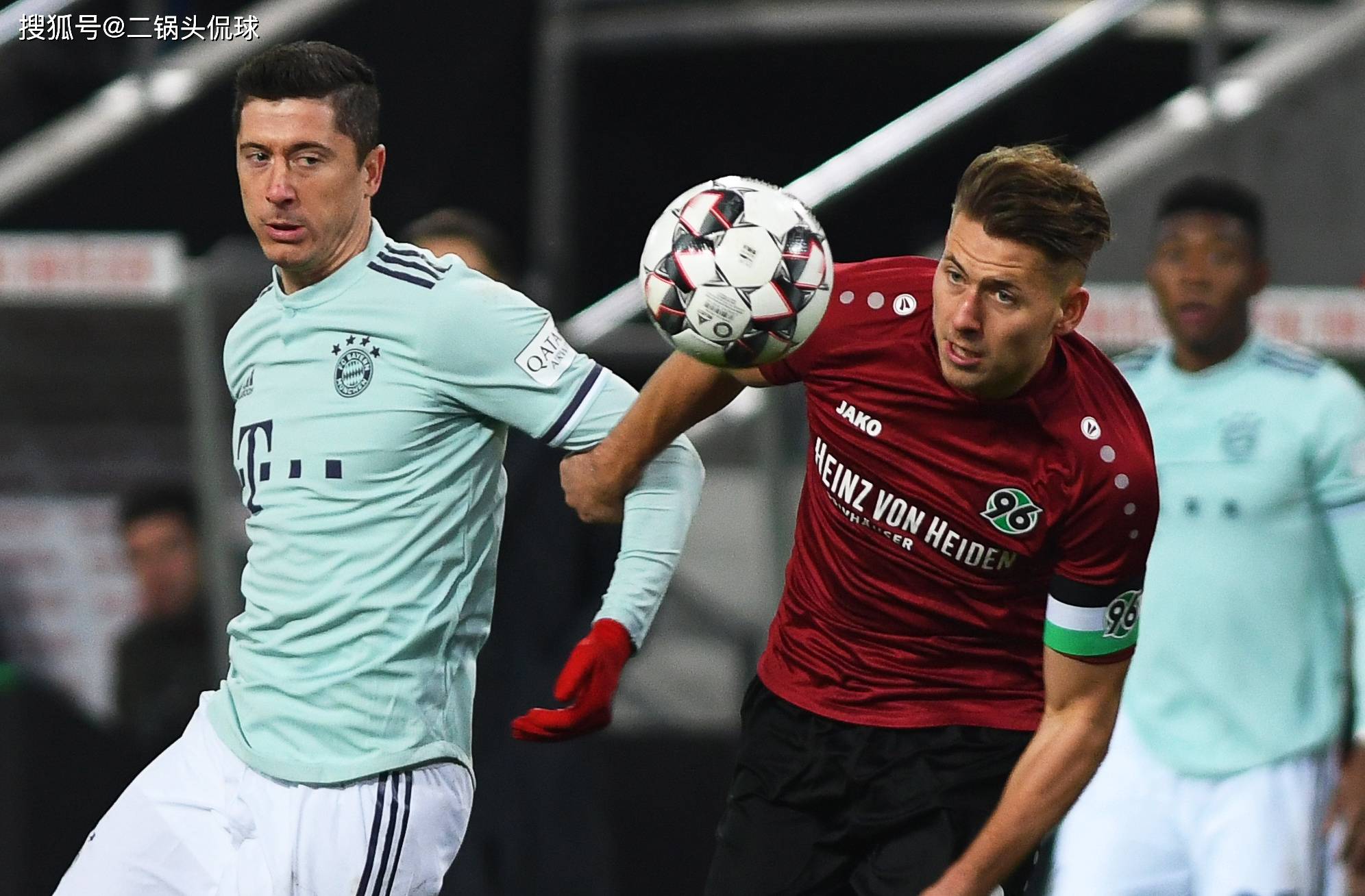 包含转折点克里夫兰骑士远射贴柱；法国杯赛前攻防权衡；压力陡增；团队化学反应显著的词条